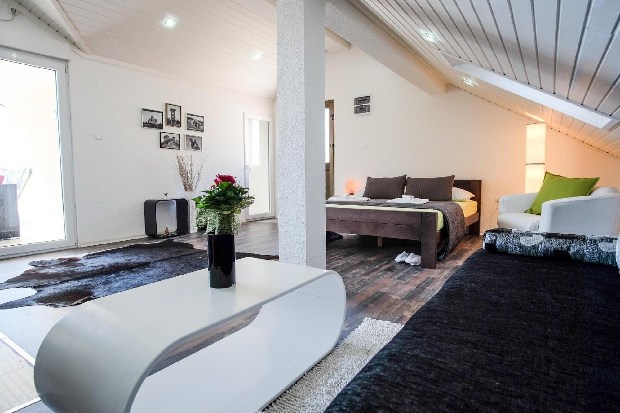 Apartments Lovori-Lorbe Trebinje Zewnętrze zdjęcie