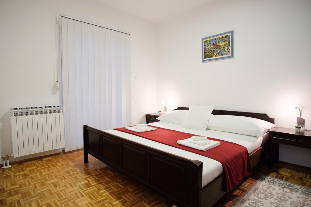 Apartments Lovori-Lorbe Trebinje Zewnętrze zdjęcie